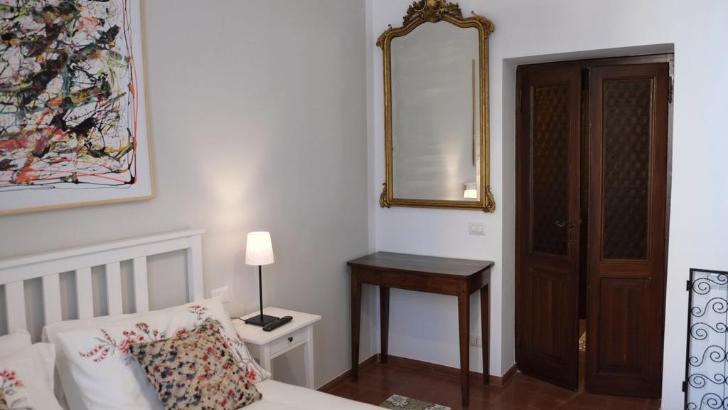 Borgo Pio Holiday Rome Exterior photo