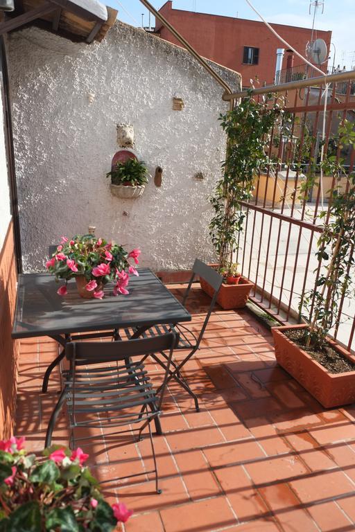 Borgo Pio Holiday Rome Exterior photo