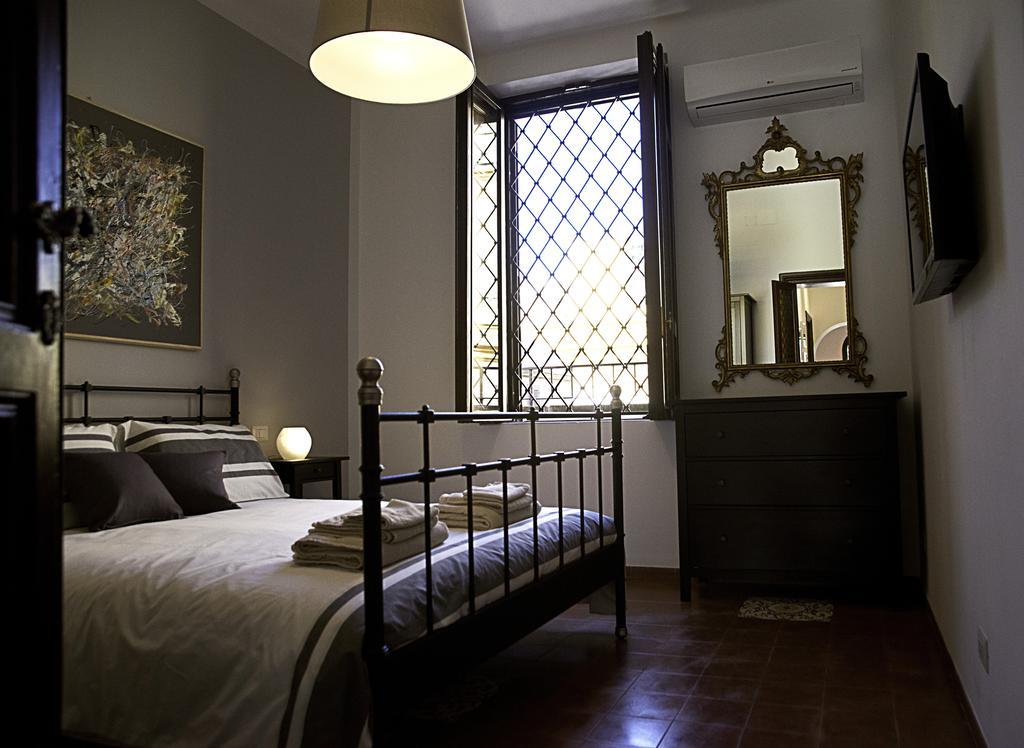 Borgo Pio Holiday Rome Exterior photo